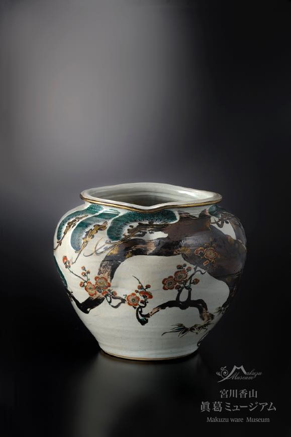 【 雨龍図銅花瓶 】 江戸期花入 蔵出品 　　K1205I 乾山意松竹梅寿画大花瓶 | 宮川香山 眞葛ミュージアム デジタルアーカイブ